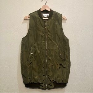Bomber vest